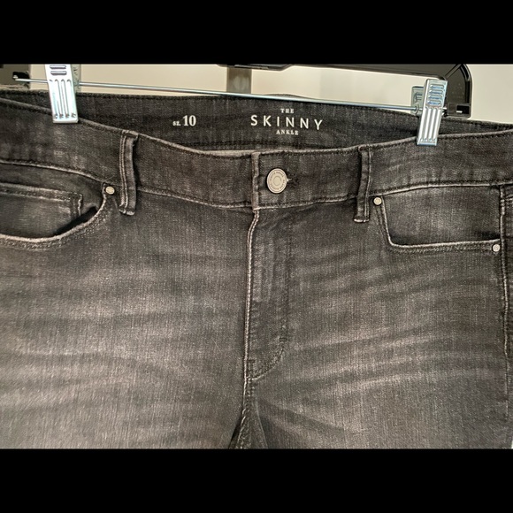 EUC, WHBM The Skinny Ankle Black Lace Trim Ankle - Picture 2 of 5